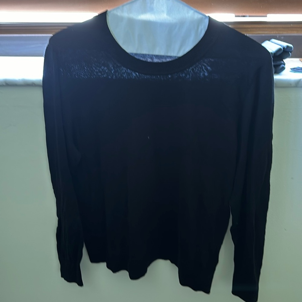 COPY - Soft and comfortable black-long sleeve top, XL. Round neck. Runs small.…